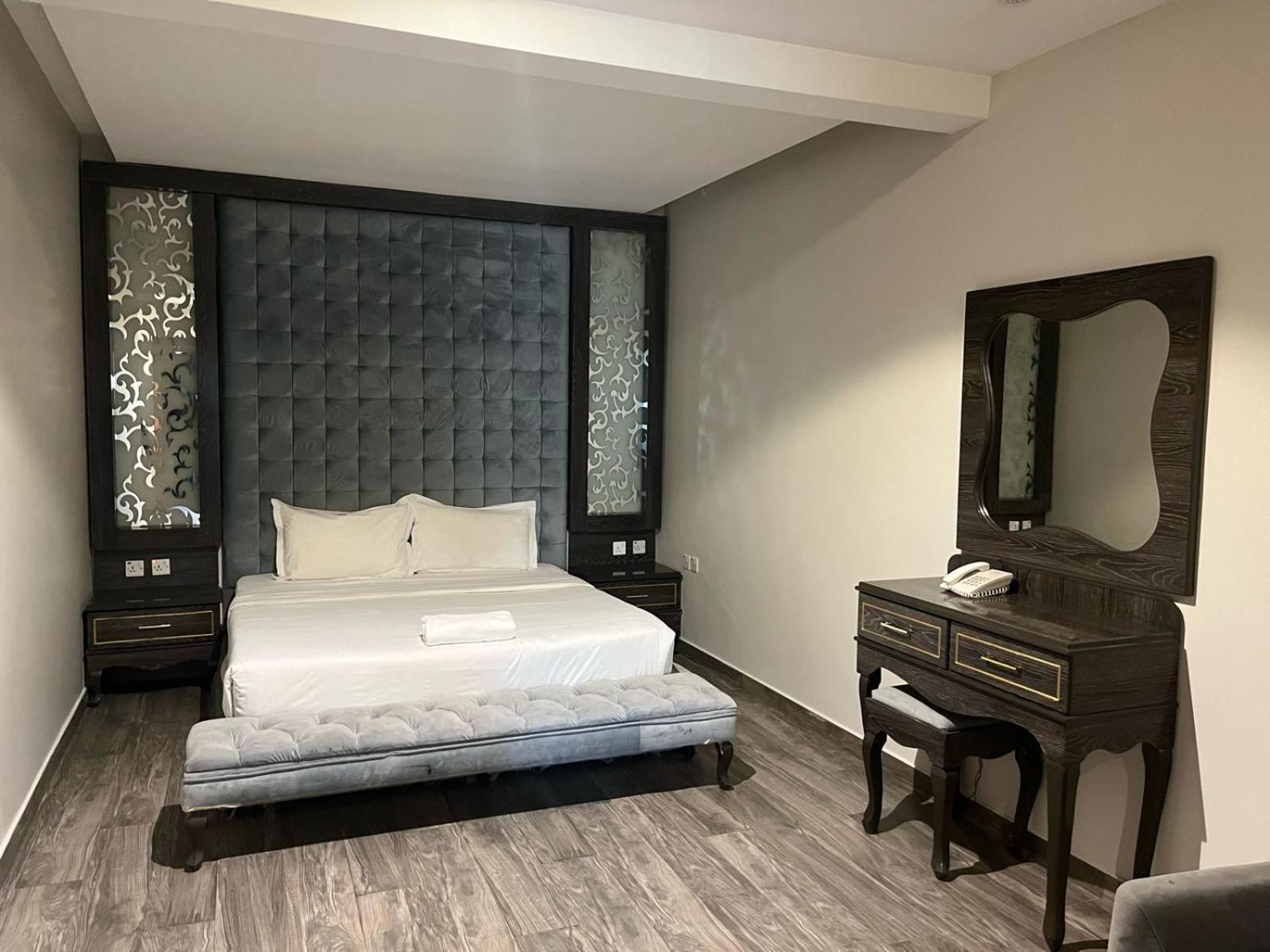 Aparthotel Tu Jardin - Qurtubah- توجاردن قرطبه Rijad Zewnętrze zdjęcie